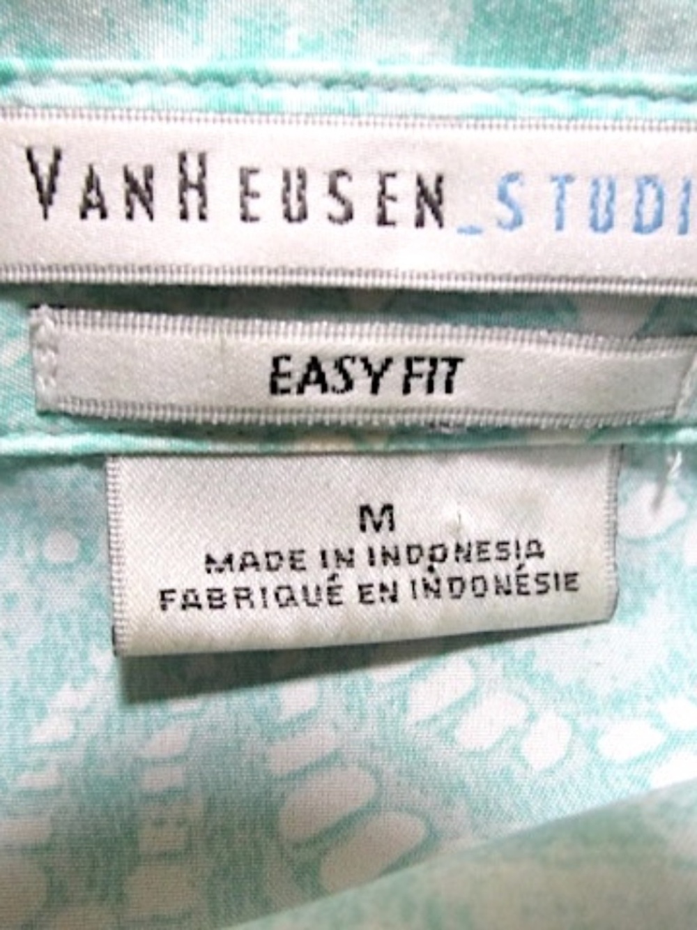 White & Turquoise Floral Long-Sleeved Shirt, Size M - Picture 6 of 6